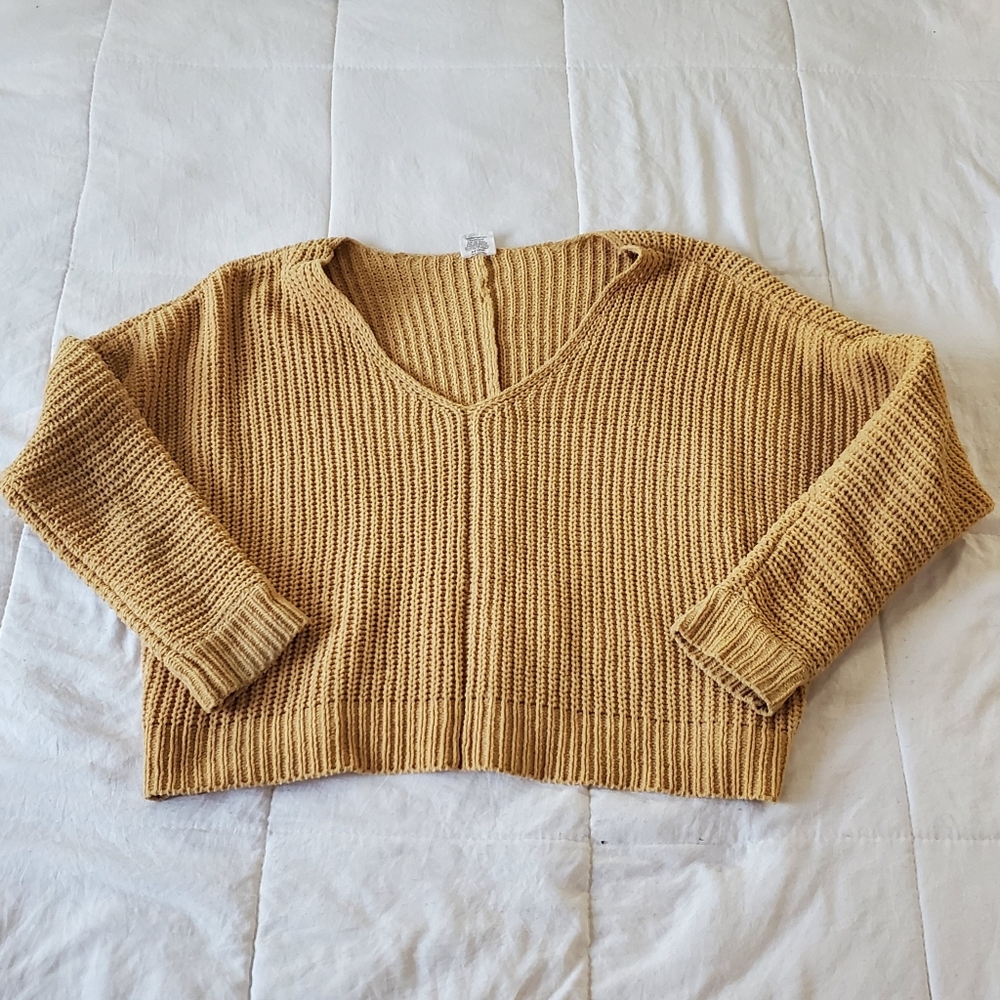 ESSENTIALS BY FULL TILT KNIT LOOSE SWEATER